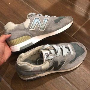 New balances classics (new with box - no lid)